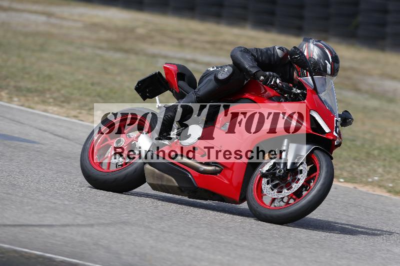 /37 09.08.2026  Pluess Motosport ADR/Einsteiger/8